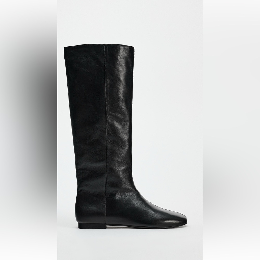 Zara black leather flat boots - Picture 6 of 6
